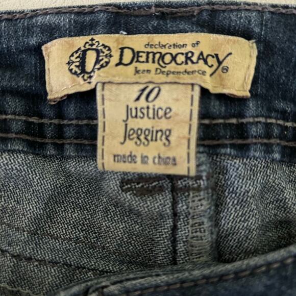 Democracy Justice Jegging Jeans Size 10 Stretch Denim 5 Pocket Medium Wash Blue - Picture 4 of 12